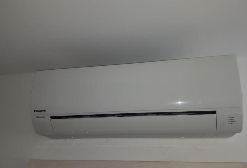 اتاق استاندارد چهارنفره با سرویس بهداشتی مشترک, Tabor Apartments Rozmanova Street