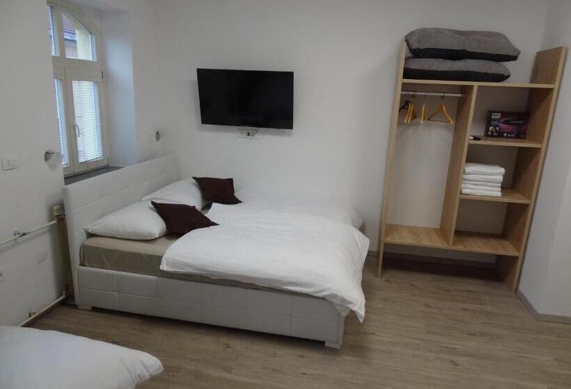 اتاق لوکس, Tabor   Apartments Rozmanova Street