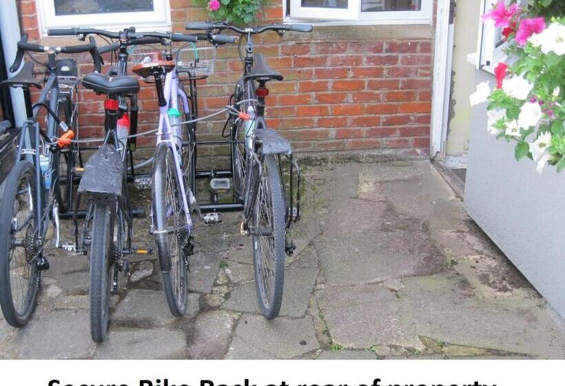 スタンダードルーム, Perfect For Petersfield B&b