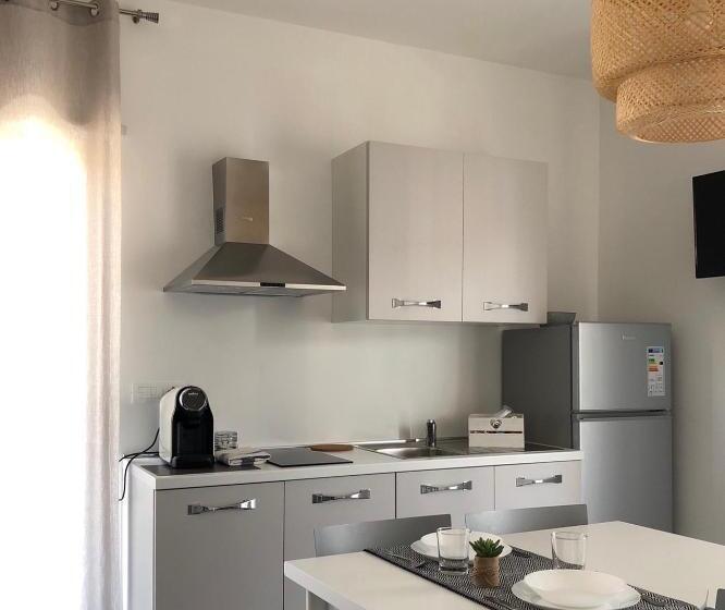 デラックスの４人部屋, B&b Luxury Apartments