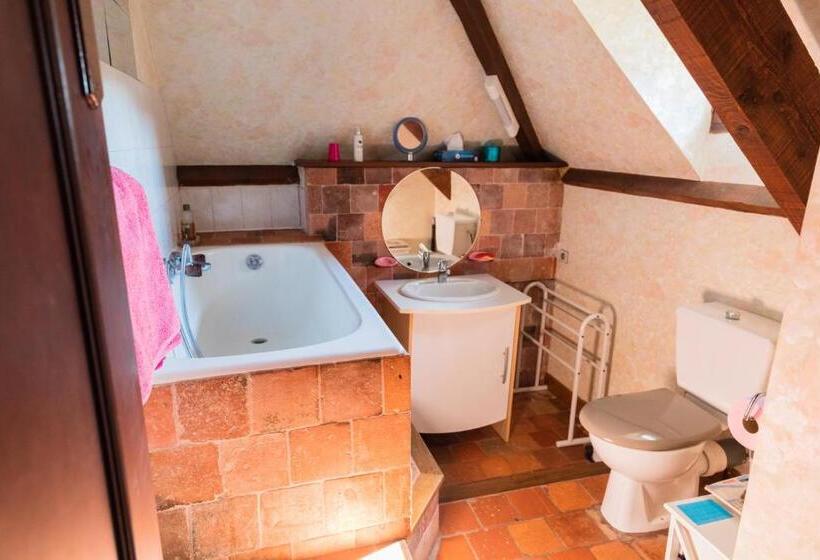 ファミリールーム, Chambres D Hôtes De La Ferme Apicole D Espagnac Corrèze
