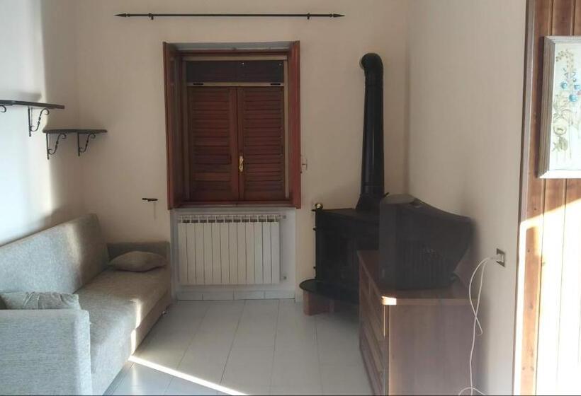 דירת חדר עם טרסה, La Magnolia Sul Lago