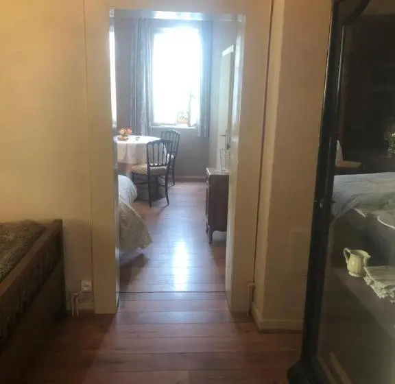آپارتمان 1 خوابه, La Maison De Juliette