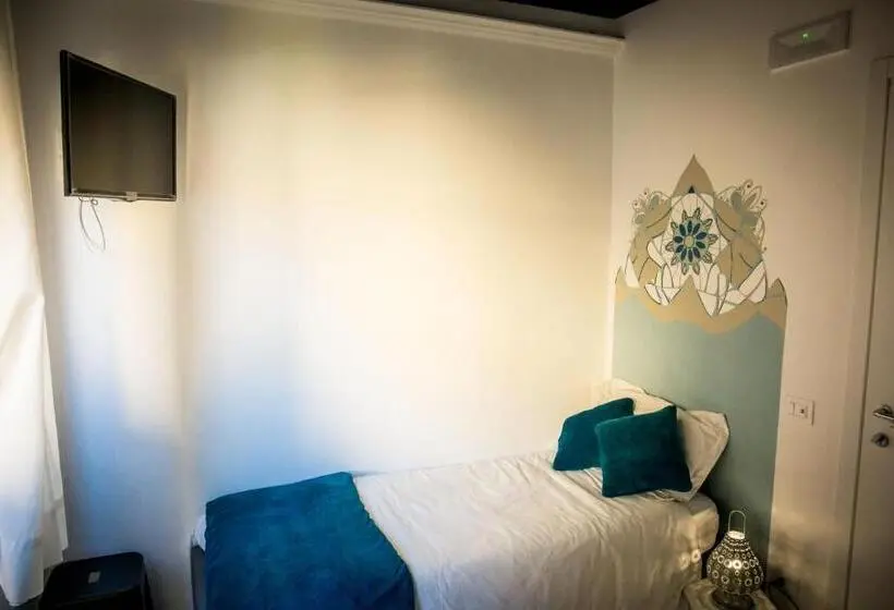 Deluxe Yhden Hengen Huone, Mille Una Notte