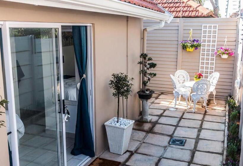 Escritório Deluxe, The Studio On Balmoral