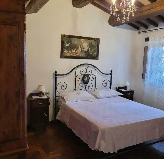 Huoneisto 1 Makuuhuone, Agriturismo Apparitoio