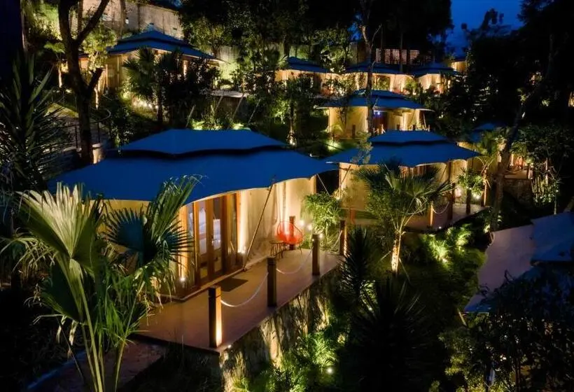 Tenda Padrão, Jsi Resort