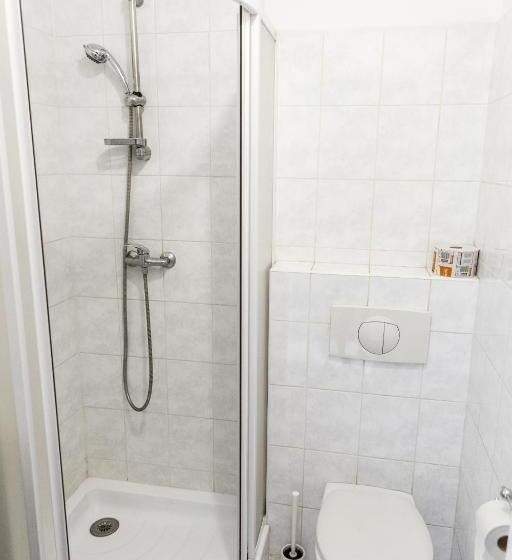 Standard Yhden Hengen Huone, Apartmány Zadní Mlýn