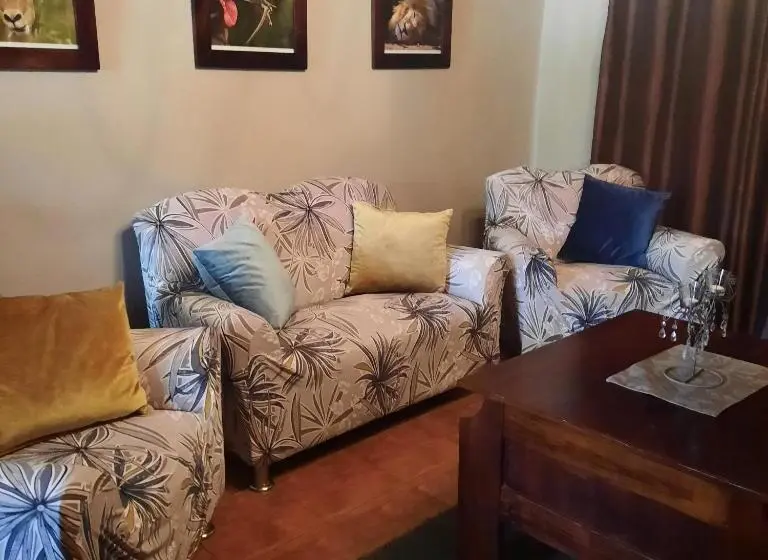 マウンテンビューファミリールーム, Monte Roza Guest House