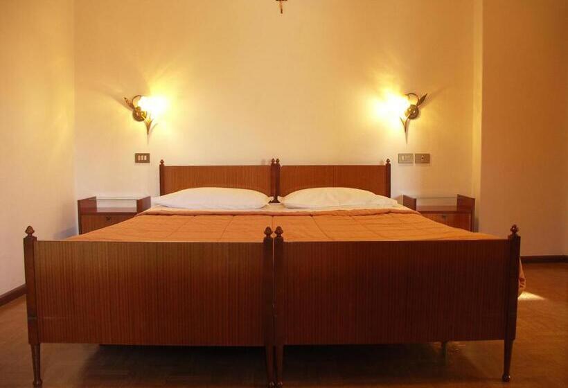 Pokój Standard, Villa Erika