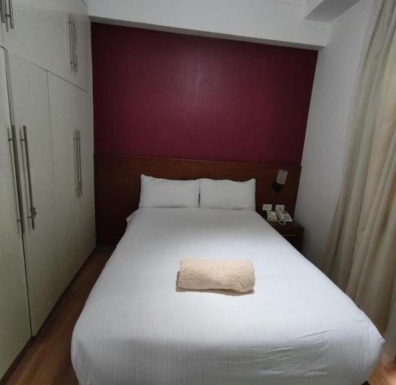 اتاق لوکس با تخت بزرگ, E Just Hotel Borg El Arab