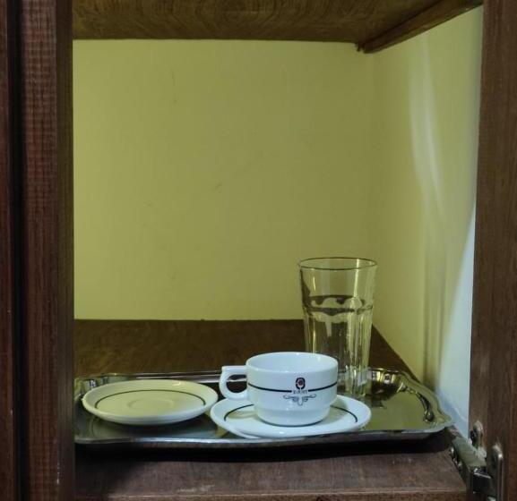 اتاق لوکس با تخت بزرگ, E Just Hotel Borg El Arab