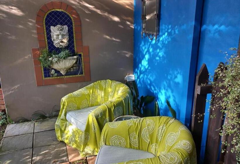 غرفة قياسية مطلّة علي الحديقة, The Nest