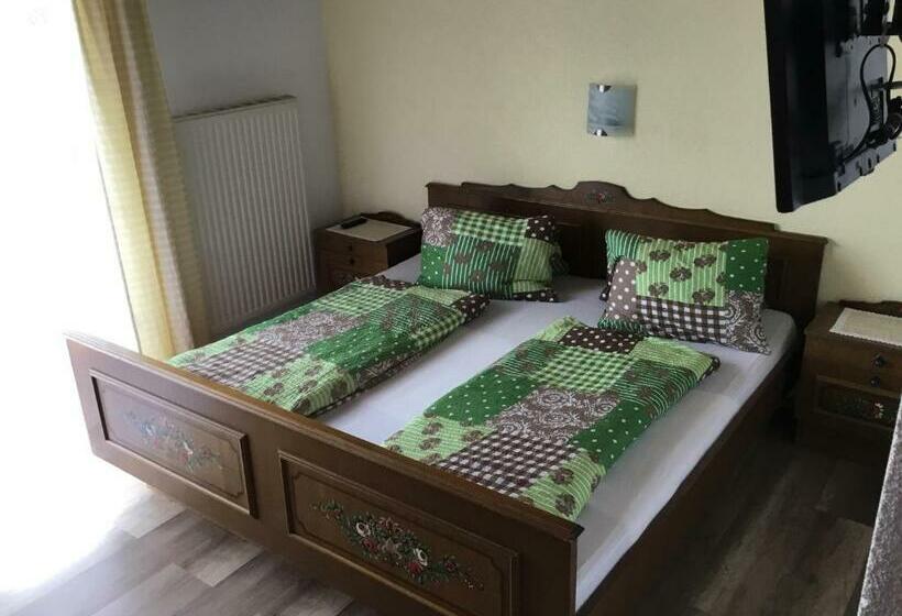 Номер Стандарт с Балконом, Gasthof Wadl