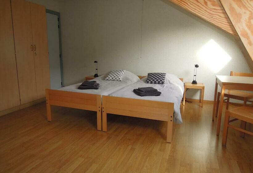 Номер Стандарт, Kloosterstraat40