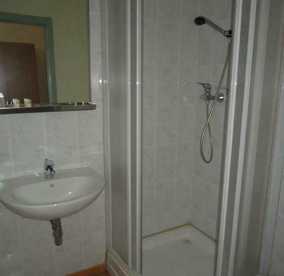 Номер Стандарт, Kloosterstraat40