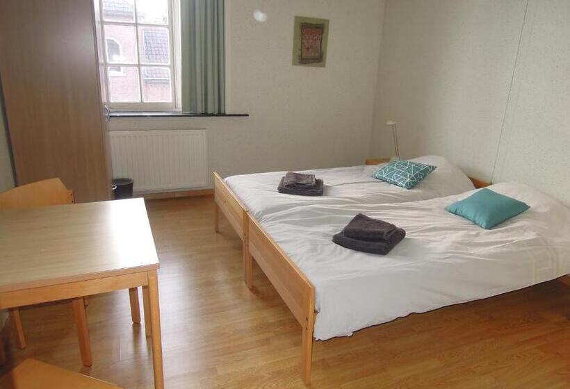 Номер Стандарт, Kloosterstraat40