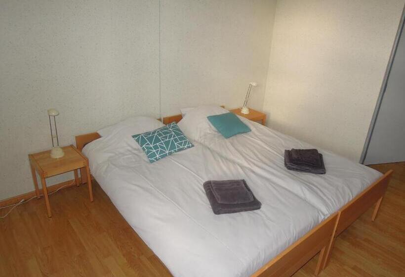 Номер Стандарт, Kloosterstraat40