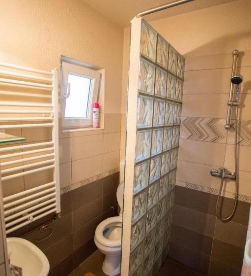 스탠다드 스튜디오 (테라스구비), Casa Tibi