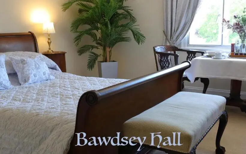 キングサイズベッドのスタンダードルーム, Bawdsey Hall