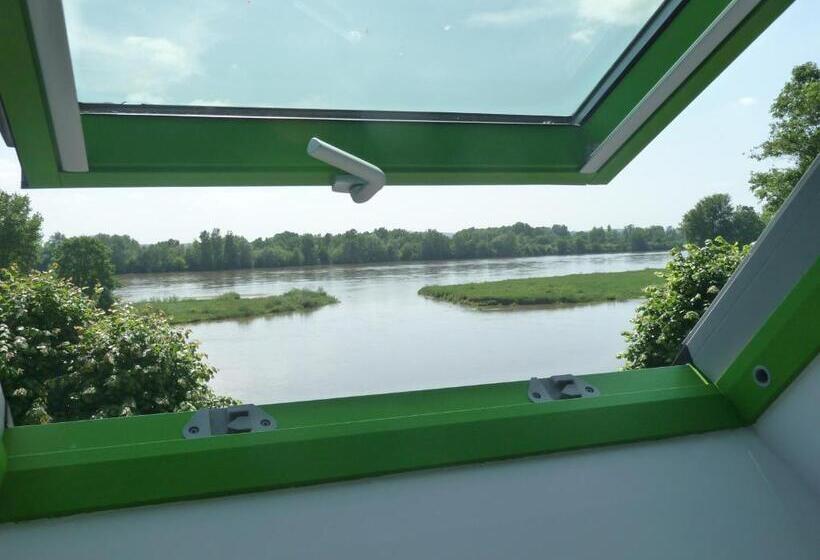 家庭套房, En Bord De Loire