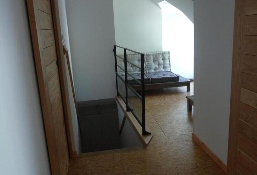 家庭套房, En Bord De Loire