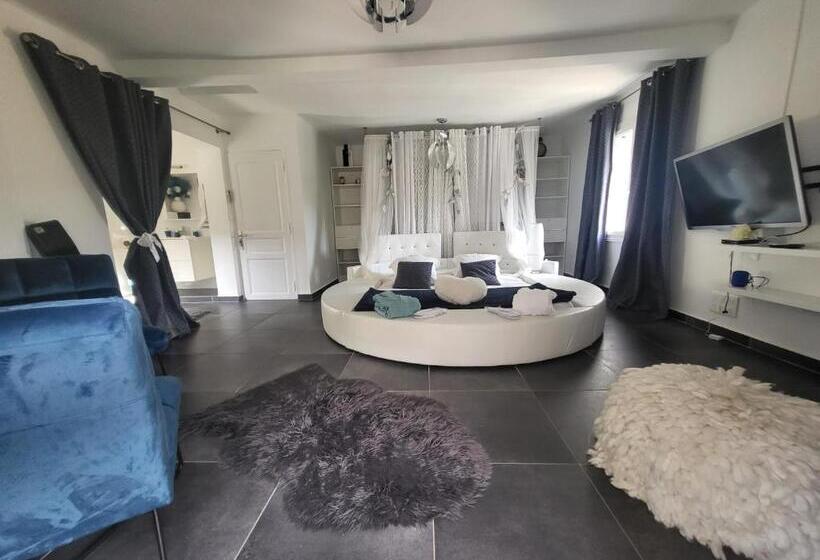 주니어 스위트 풀장 전망, Petra Bianca