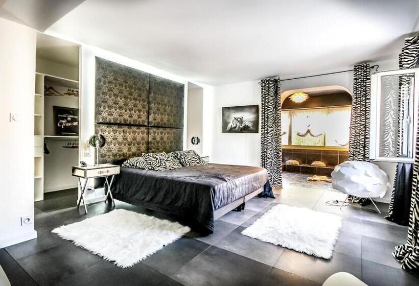 디럭스 스위트, Petra Bianca