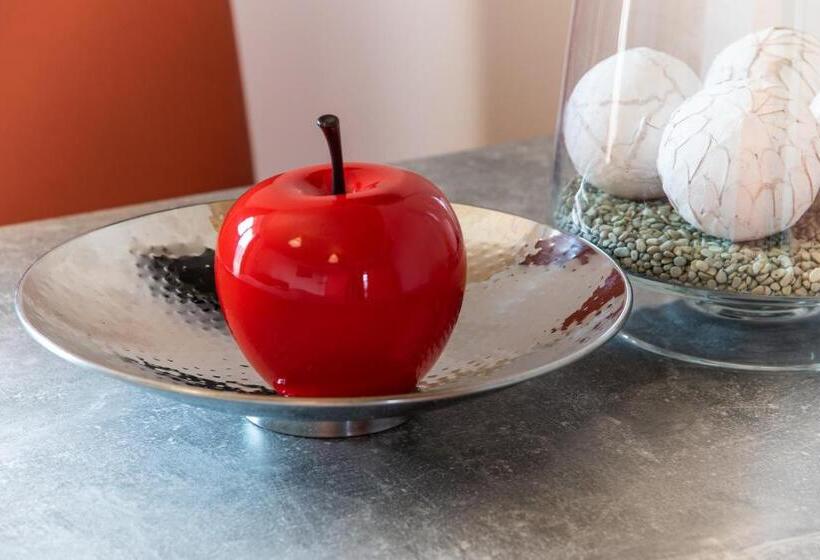 Апартаменты 3 Спальни, Feriendorf Edelweiss