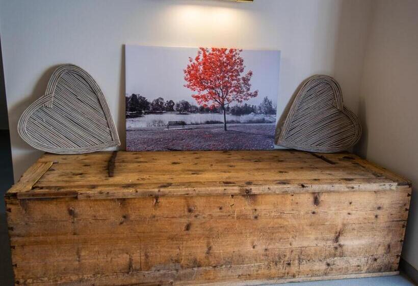 Апартаменты Пентхаус 1 Спальня, Feriendorf Edelweiss