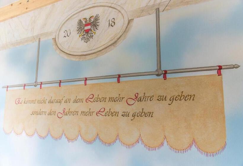 Апартаменты Пентхаус 1 Спальня, Feriendorf Edelweiss