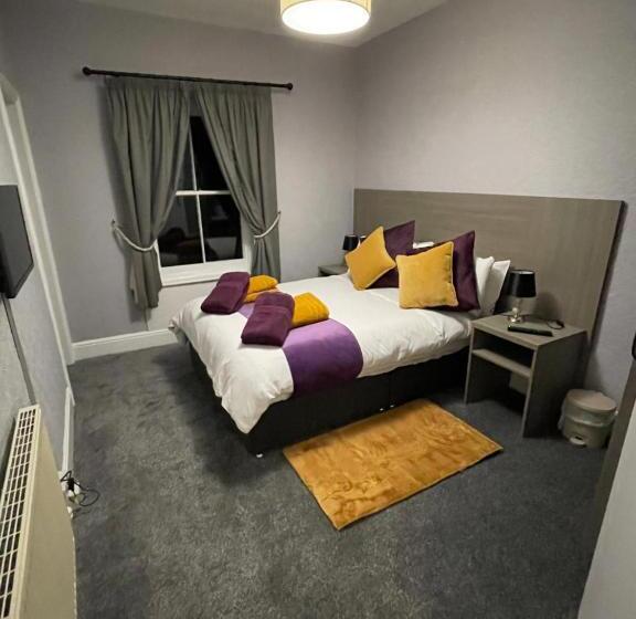 اتاق استاندارد, The Castlegate Arms