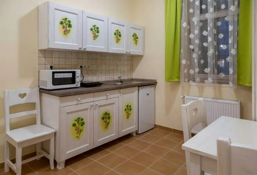 １ベッドルームアパートメント, Balzsam Apartmanház