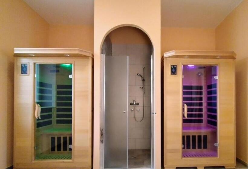 １ベッドルームのデラックスアパートメント, Balzsam Apartmanház