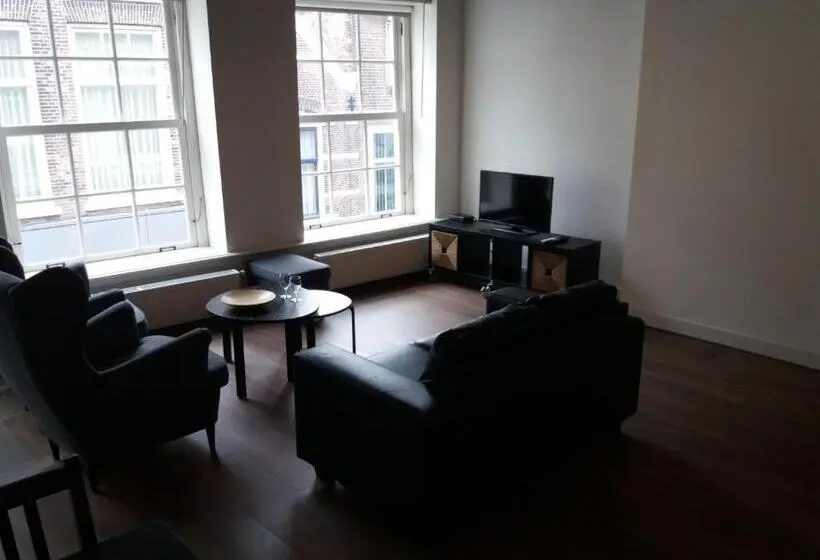 スタンダード4人部屋, B&b Museumkwartier Schiedam