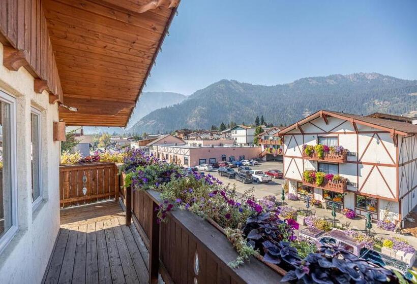 Люкс Повышенной Комфортности, Solstice Suites