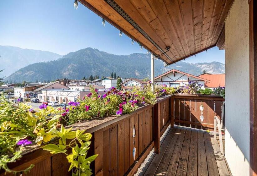 Люкс Повышенной Комфортности, Solstice Suites