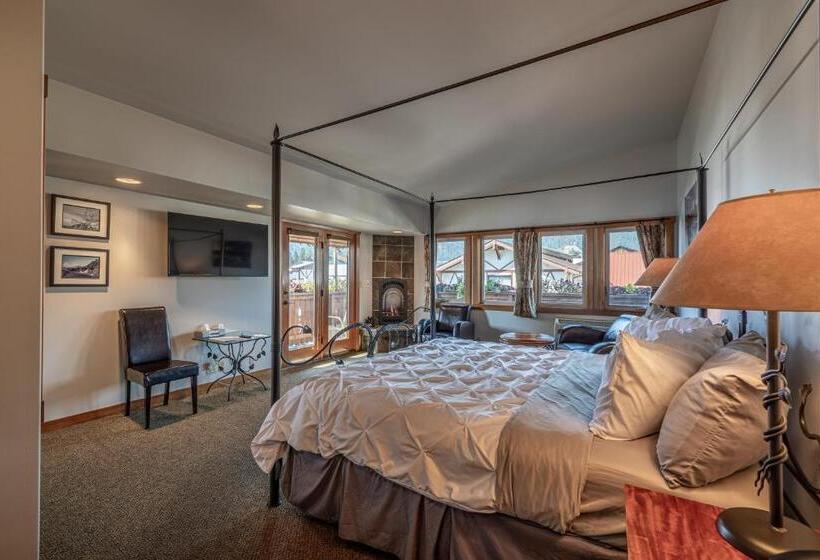 Люкс Повышенной Комфортности, Solstice Suites