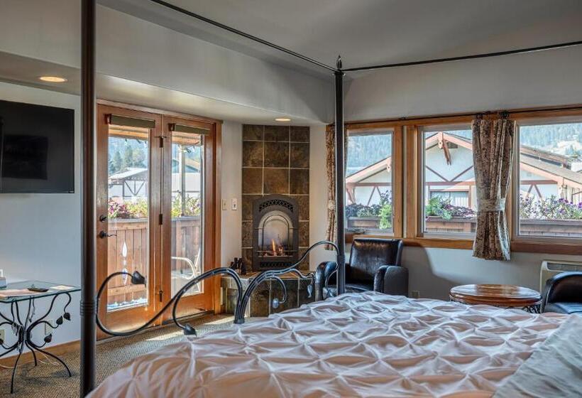 Люкс Повышенной Комфортности, Solstice Suites