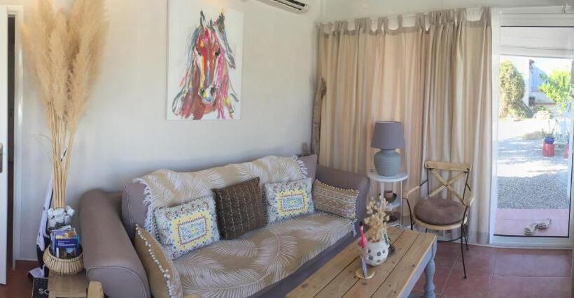 침실 2개 주택, Mazet Provençal