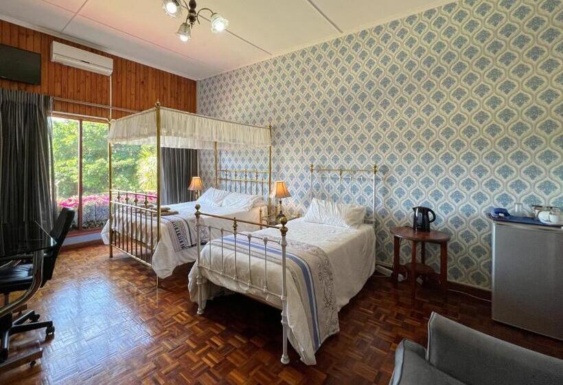 חדר סטנדרט לשלושה עם נוף לגינה, Voelroepersfontein