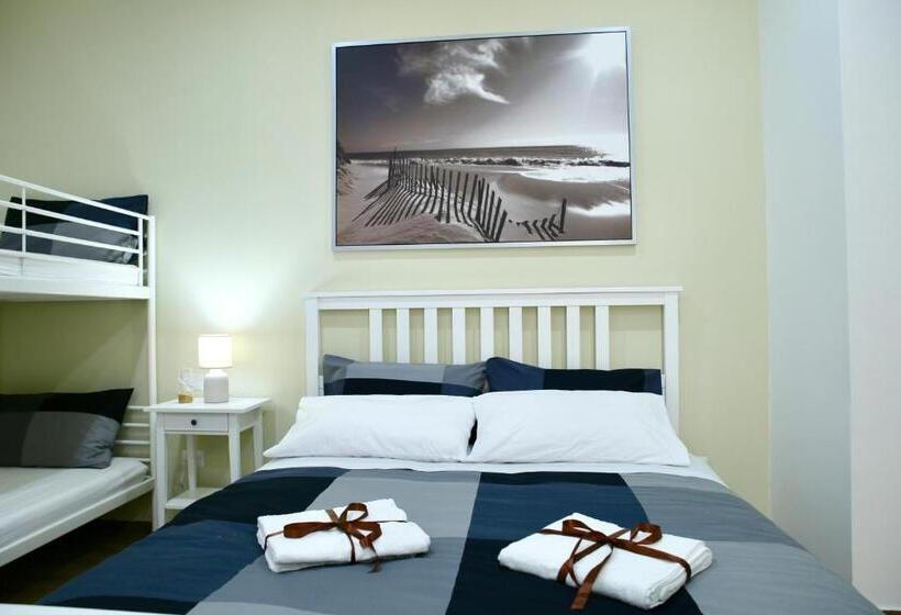 חדר סופריור לארבעה, Andolfi 24 Rooms