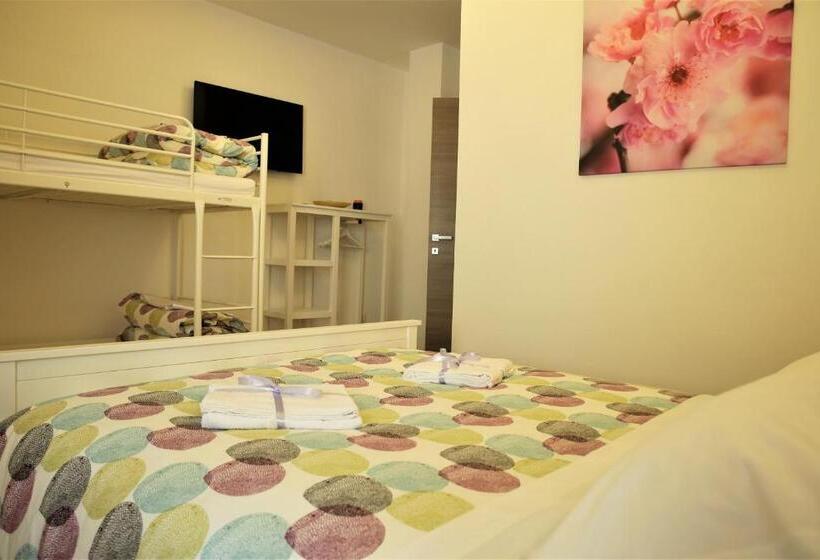 סוויטה משפחתית, Andolfi 24 Rooms