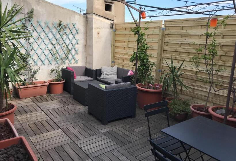 스탠다드 테라스 룸, Chambre Indépendante Avec Sdb Terrasse Privative. Centre Ville