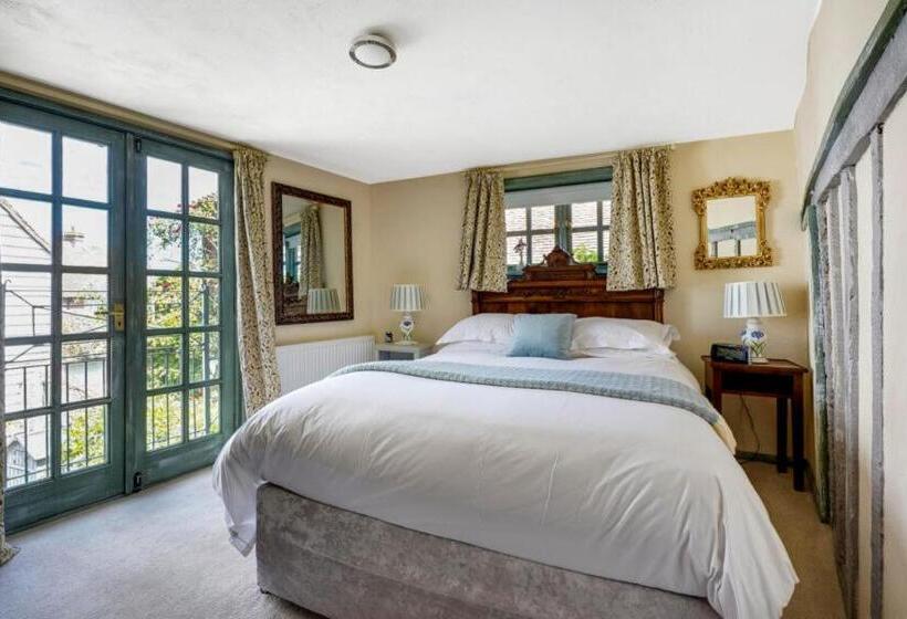 اتاق لوکس, The Tea House