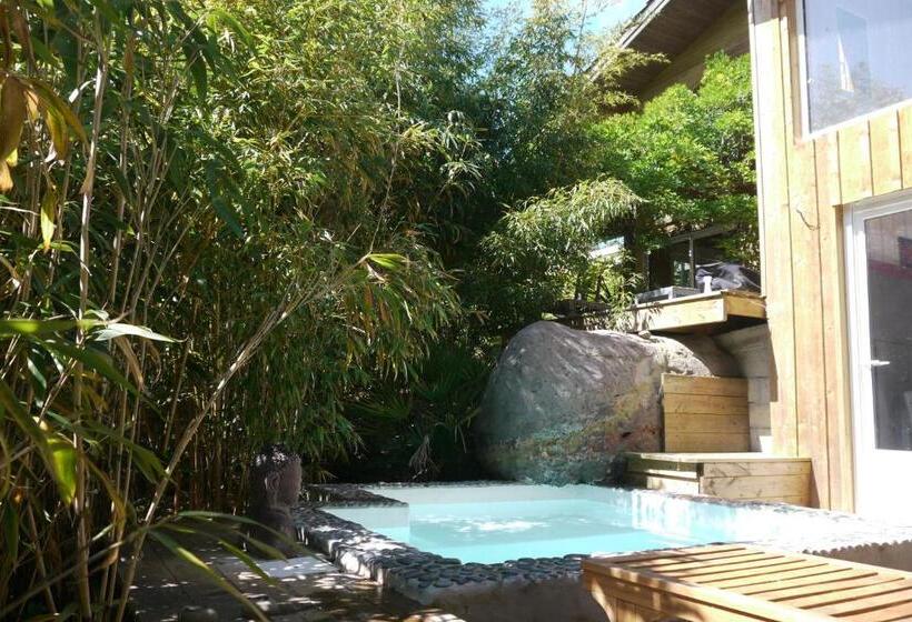 اتاق استاندارد با تراس, Un Matin D’été