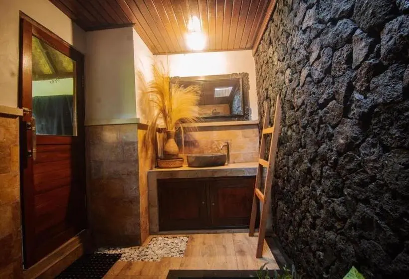 Standard-huone, Bintang House