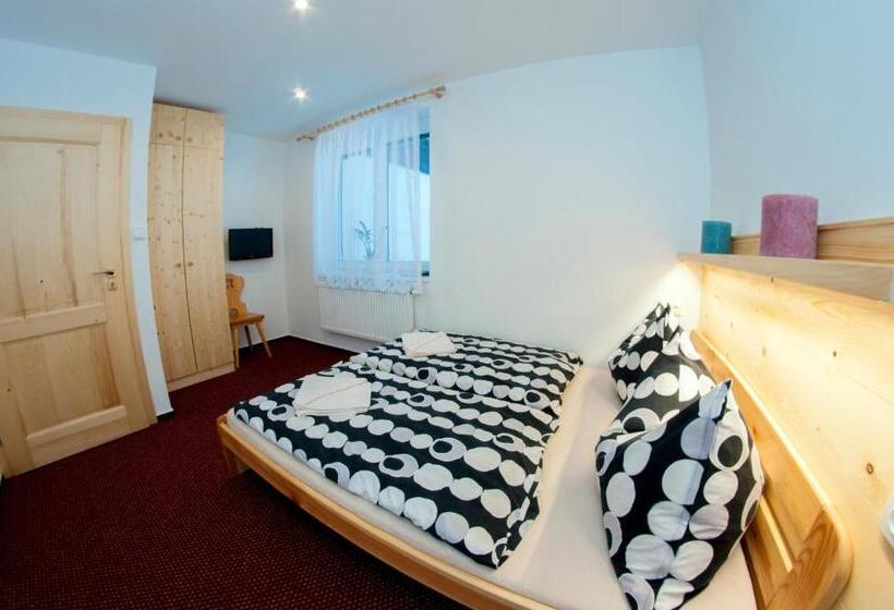 اتاق استاندارد, Penzion Riverside