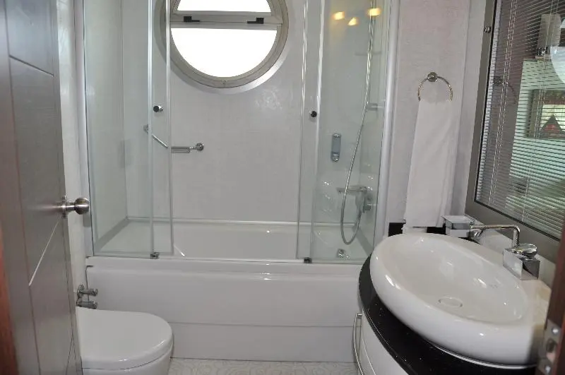 اتاق لوکس با چشم‌انداز دریا, Faustina Hotel & Spa