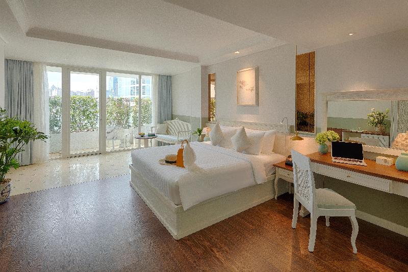 발코니가 있는 스위트, Au Lac Charner